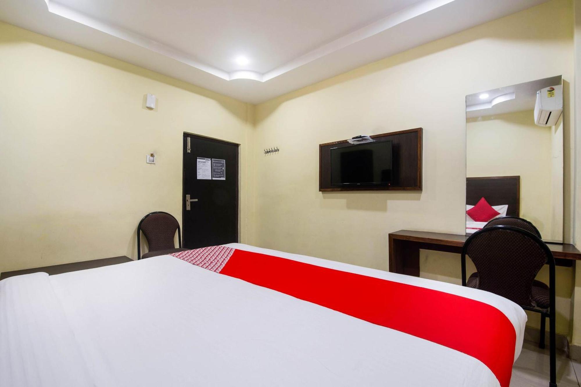 Vijayawāda Super Hotel O Durga Bhavani Residency מראה חיצוני תמונה